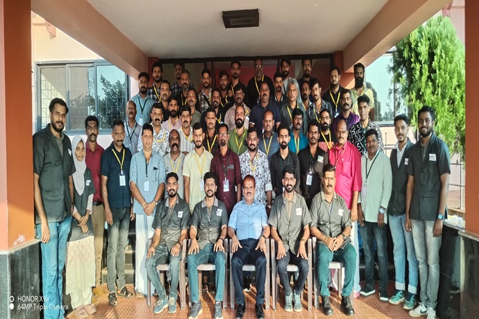 HAZARDOUS GOODS DRIVERS TRAINING BATCH 24') }}